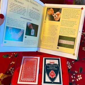 Card tricks set with book and 2 decks of cards! 🪄 🃏 for party tricks & fun 🔮